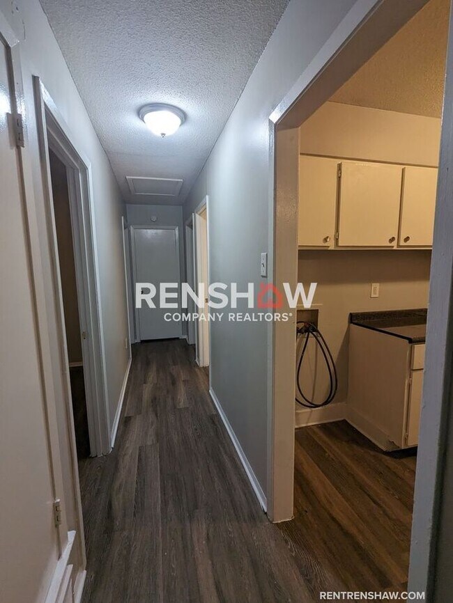 Foto del edificio - Incredible 3 bed / 1 Bath - Frayser Proper...