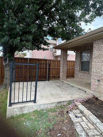 Building Photo - 1676 Castle Rock Dr