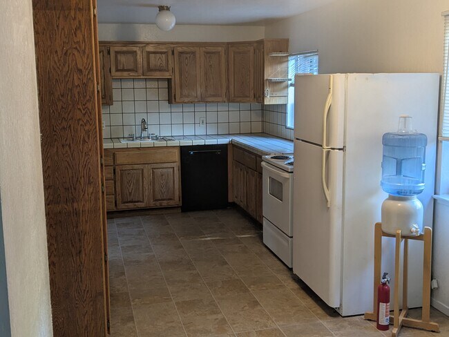 Foto del edificio - 17491 Hicks Rd