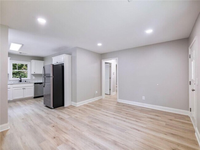 Foto del edificio - 2862 Argyle Dr NW