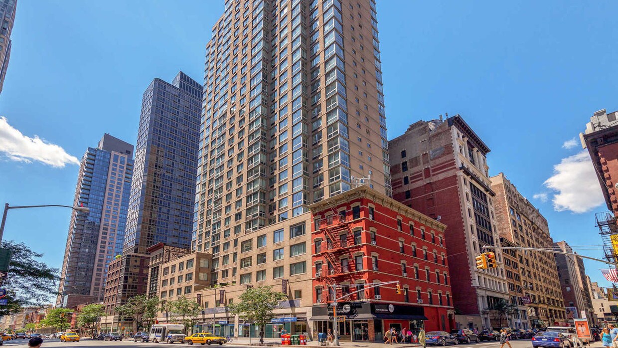 Foto principal - 777 6th Ave