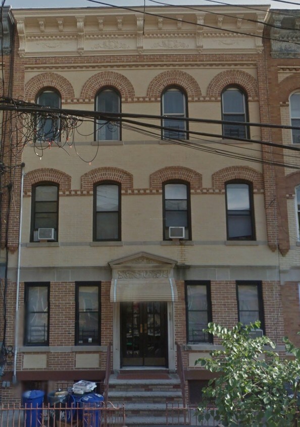 1880 Madison St, Ridgewood, NY 11385 Apartments in Ridgewood, NY