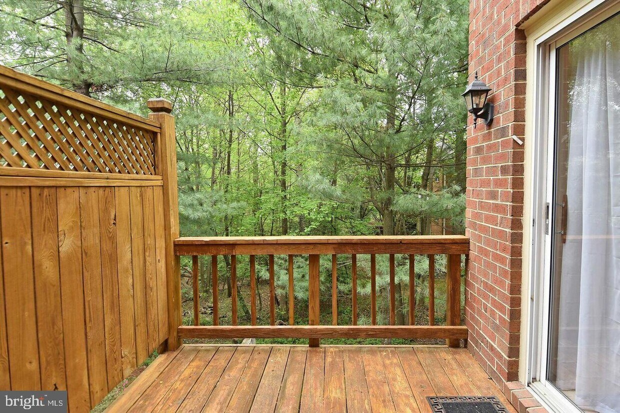 1414 Park Garden Ln, Reston, VA 20194 Townhome Rentals in Reston VA