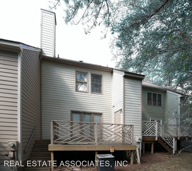 Building Photo - 2 br, 2.5 bath House - 3117 Coachmans Way