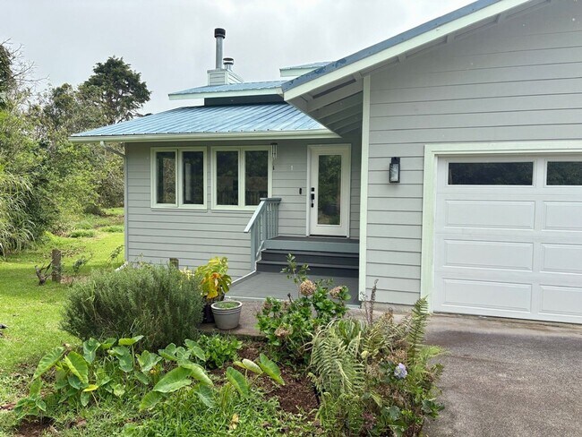 Foto del edificio - Private 3 bdrm custom home on acreage