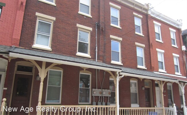 Building Photo - 4026 Haverford Ave