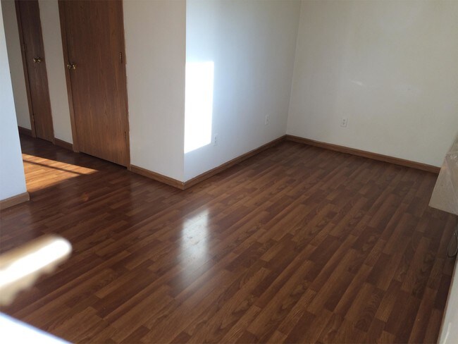 Foto del edificio - 59 Lilac Ln