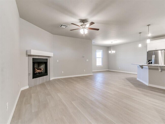 Building Photo - 8325 NW 163rd Ter