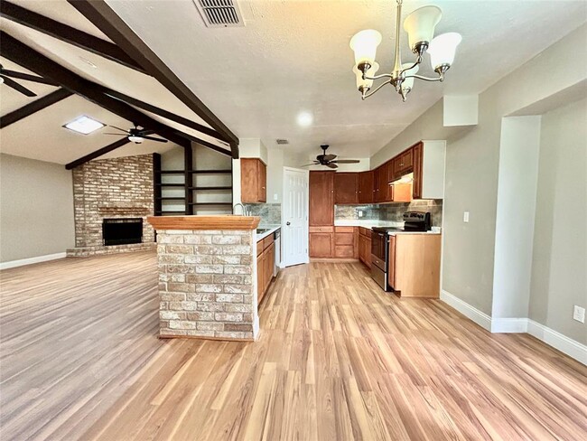 Foto del edificio - 23207 Briarcreek Blvd