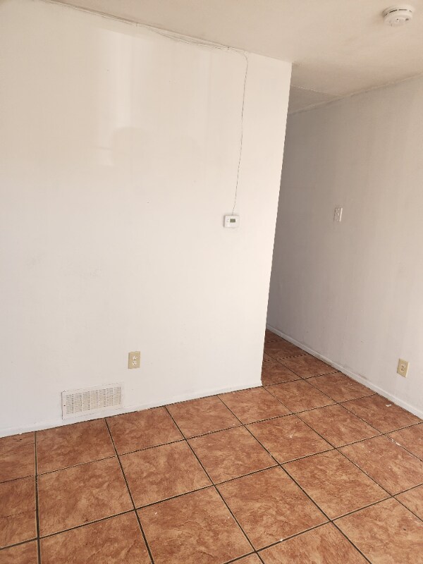Foto del edificio - 528 Charleston St SE