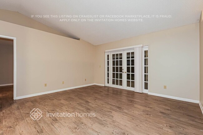 Building Photo - 10410 Tara Dr