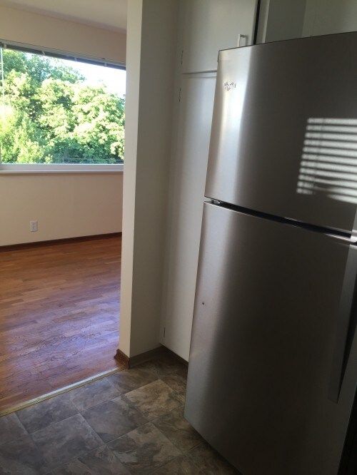 Foto del edificio - RCA Apartments - 2 bedrooms