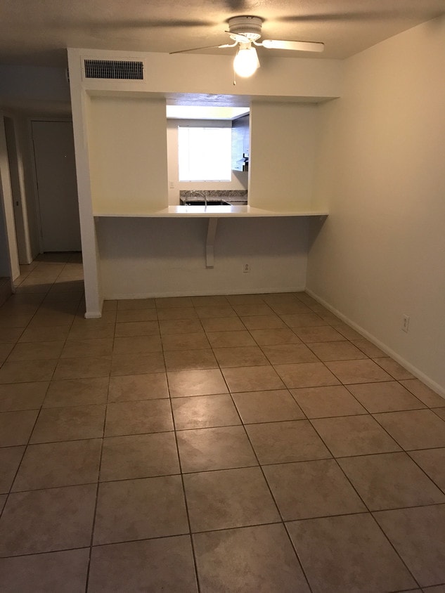 2807 E Marconi Ave Unit 103, Phoenix, AZ 85032 Apartment for Rent in