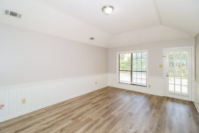 Building Photo - 4550 Quail Ridge Trail