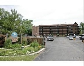 Foto del edificio - 450 N Main St