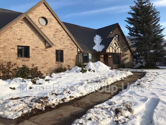 Building Photo - 3240 McNeill Cir