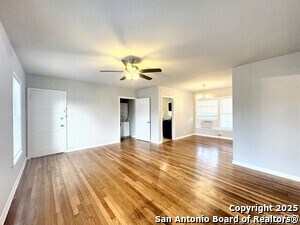 Foto del edificio - 740 Donaldson Ave