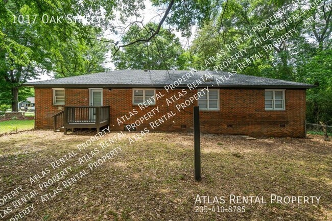 Building Photo - 1017 Oak Street Birmingham, AL 35224