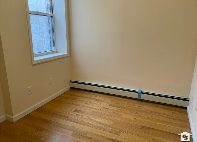 Building Photo - 372 Bay Ridge Ave