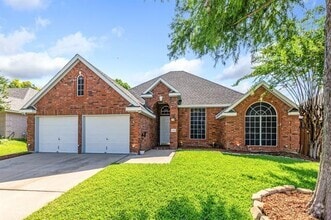Building Photo - 4564 Jousting Ln