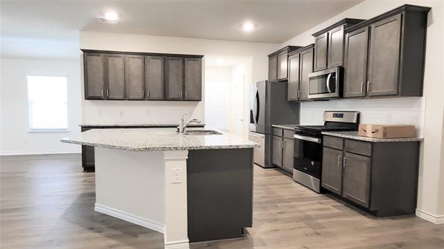 Building Photo - 1614 Silver Landing Trail