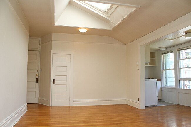 Foto del edificio - 2234-2238-2238 SW Vista Ave