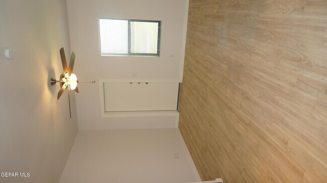 Foto del edificio - 1061 Ranger St