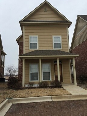 Primary Photo - 1111 Soleil Dr