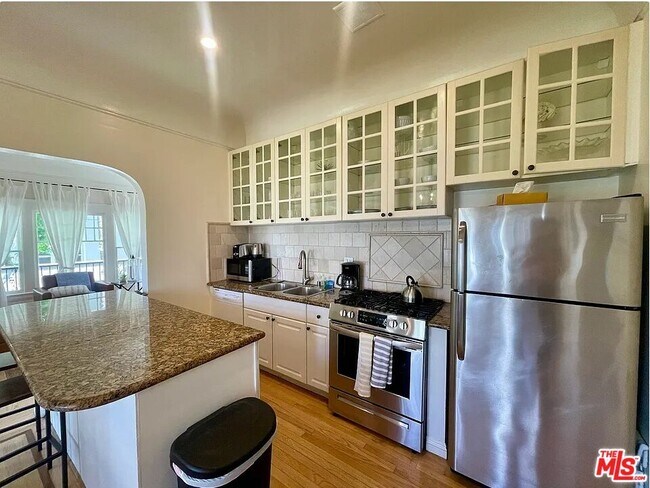 Foto del edificio - 1028 4th St