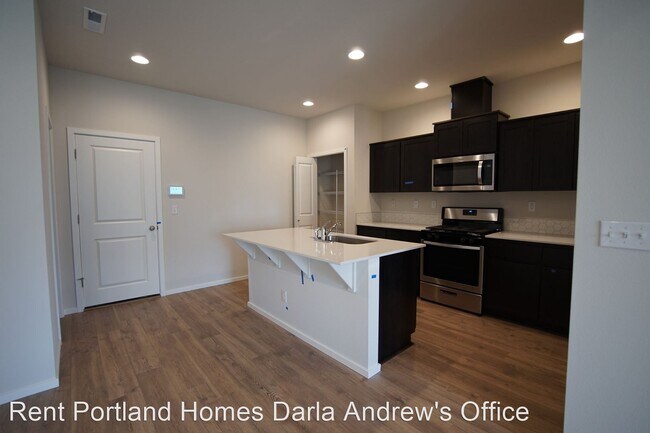 Foto del edificio - 3 br, 2.5 bath House - 7272 NW 164th Avenue