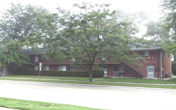 Building Photo - 1354-1374 Goddard