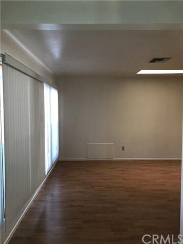 Foto del edificio - 3191 Mt Vernon Ave