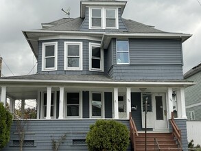 Building Photo - 174 Fairview Ave