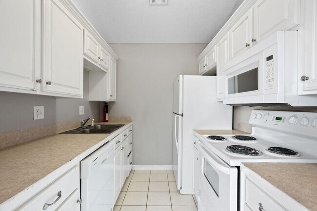Foto del edificio - Duplex for rent!