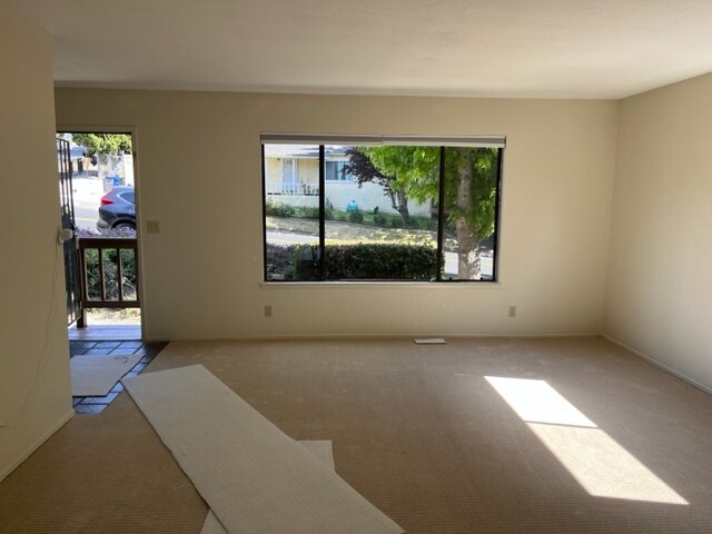 Unidad final con abundante luz - 102 Parkview Terrace