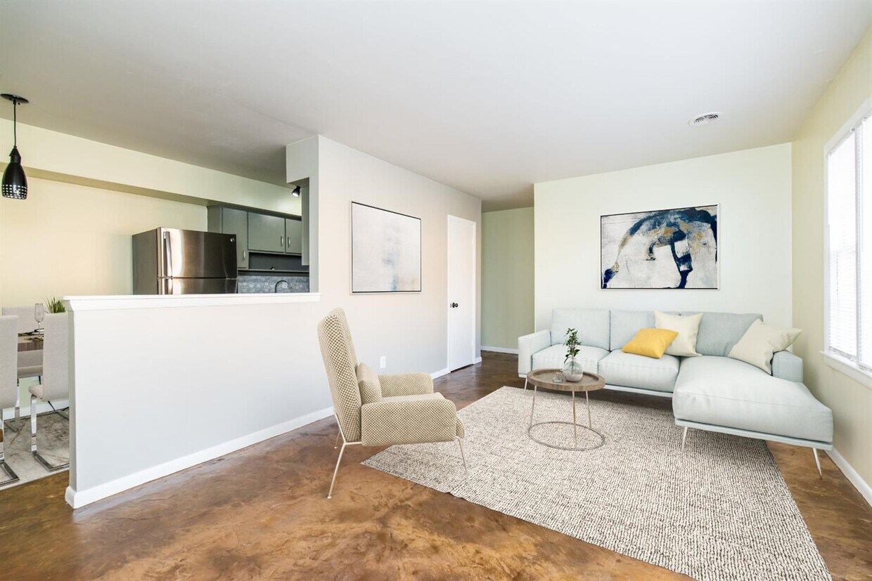 Foto principal - 1601 Alexandria Dr