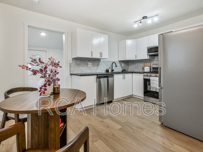Foto del edificio - 933 N Tuxedo St