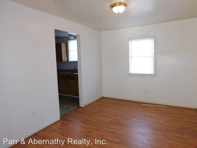 Foto del edificio - 2 br, 1 bath House - 210 N. 3rd Avenue