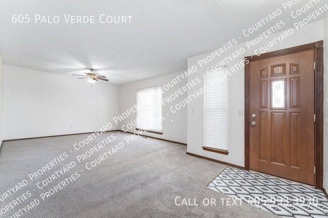 Building Photo - 605 Palo Verde Ct