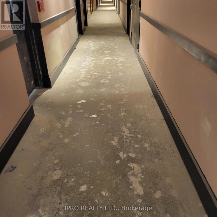 Primary Photo - 2782-2782 Barton St E