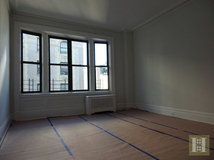 Primary Photo - 220 W 98th St