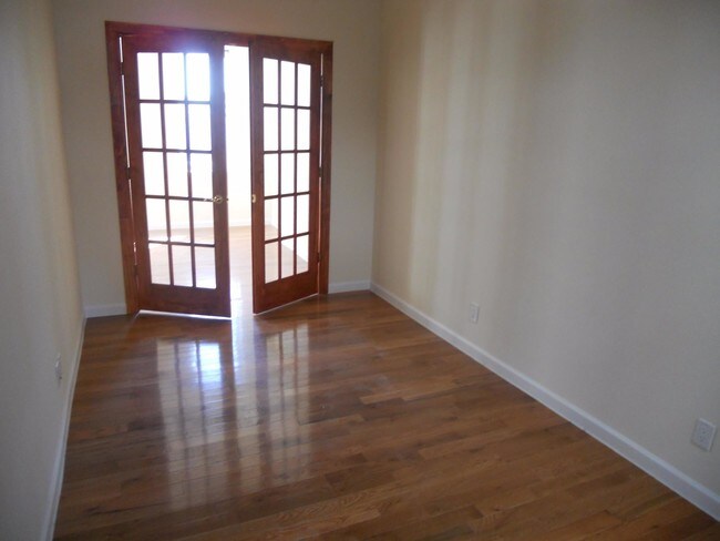 Building Photo - 129 Saint Nicholas Avenue