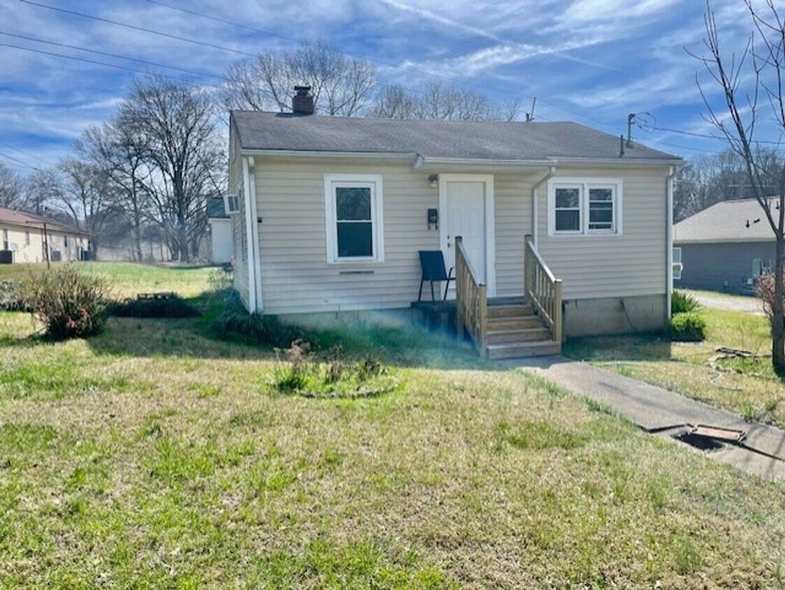 Foto del edificio - Newly fully renovated 2 bd 1 bath home . Located in Dallas