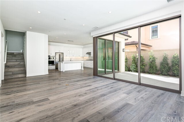Building Photo - 137 Linda Vista