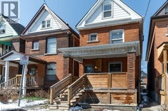 Building Photo - 45 Fairleigh Ave N