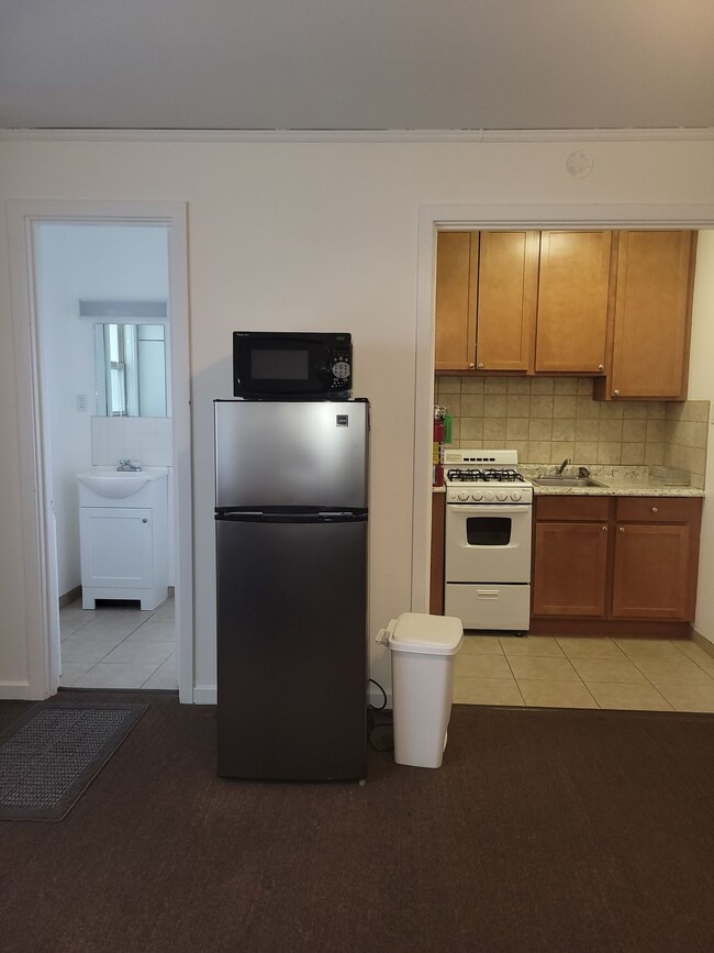 Building Photo - Affordable Studio Apartments in Los Alamos...