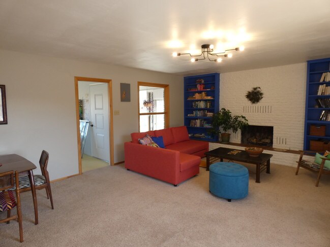 Foto del edificio - 303 E 34th St