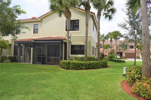 Building Photo - 10840 NW 73rd Ct