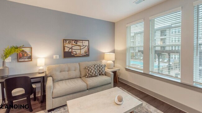 Building Photo - 404 Gallop Ln