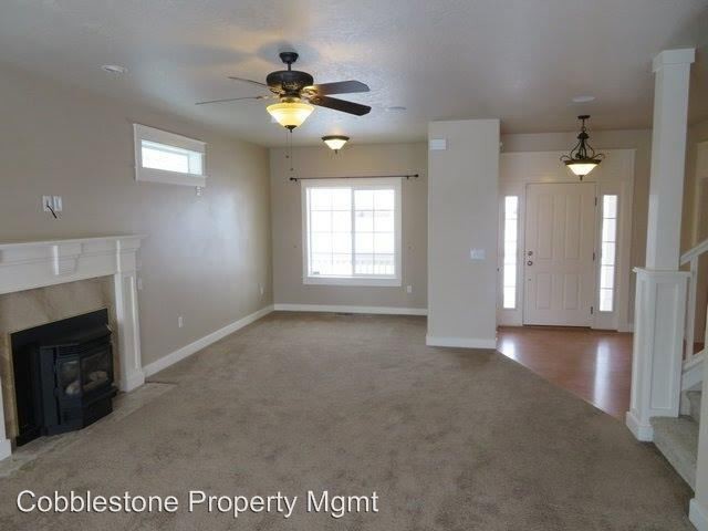 Building Photo - 5 br, 3.5 bath Apartment - 7058 E Obelisks